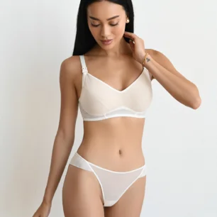 Reinforced bra with a double-layer construction - cotton and mesh for reliable breast support and secure fit 810 ivory